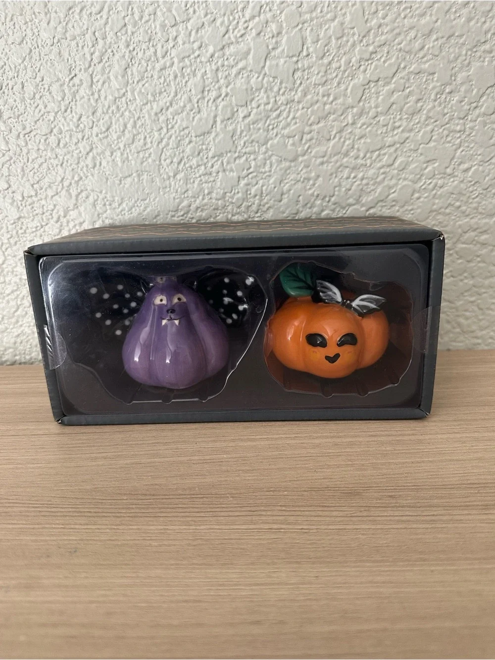 Halloween Ceramic Pumpkin and Bat Salt & Pepper Set - Orange and Purple